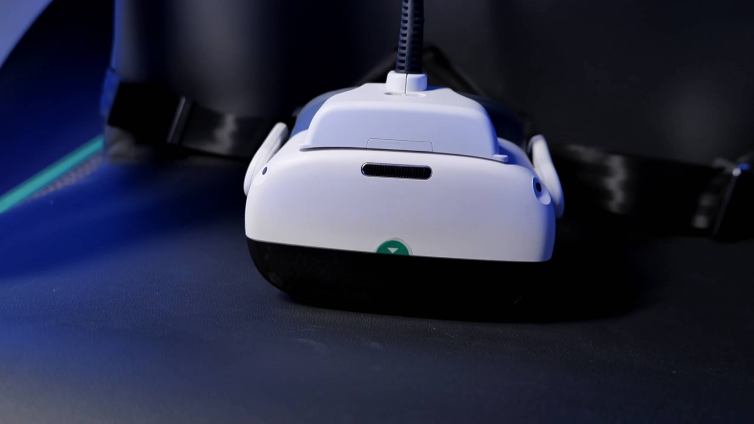 VR Paraglider Simulator_vr head